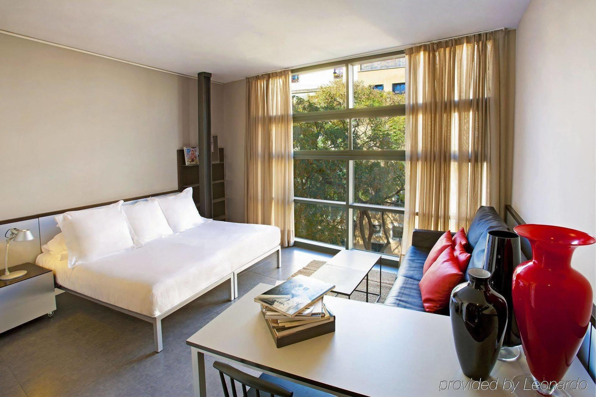 Aparthotel Allada 3* Barcelona Exteriör bild