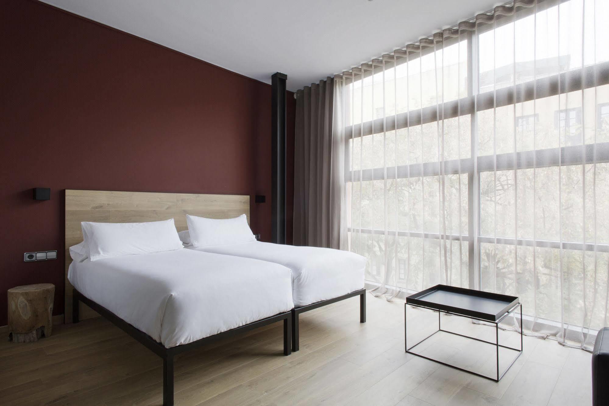 Aparthotel Allada 3* Barcelona Exteriör bild